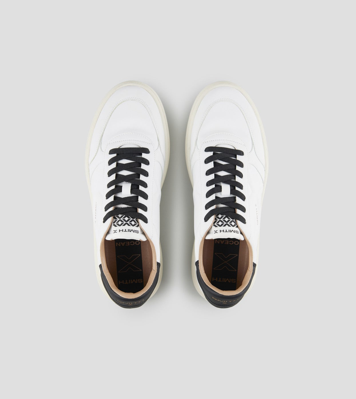 Alexander Smith - Ocean white black