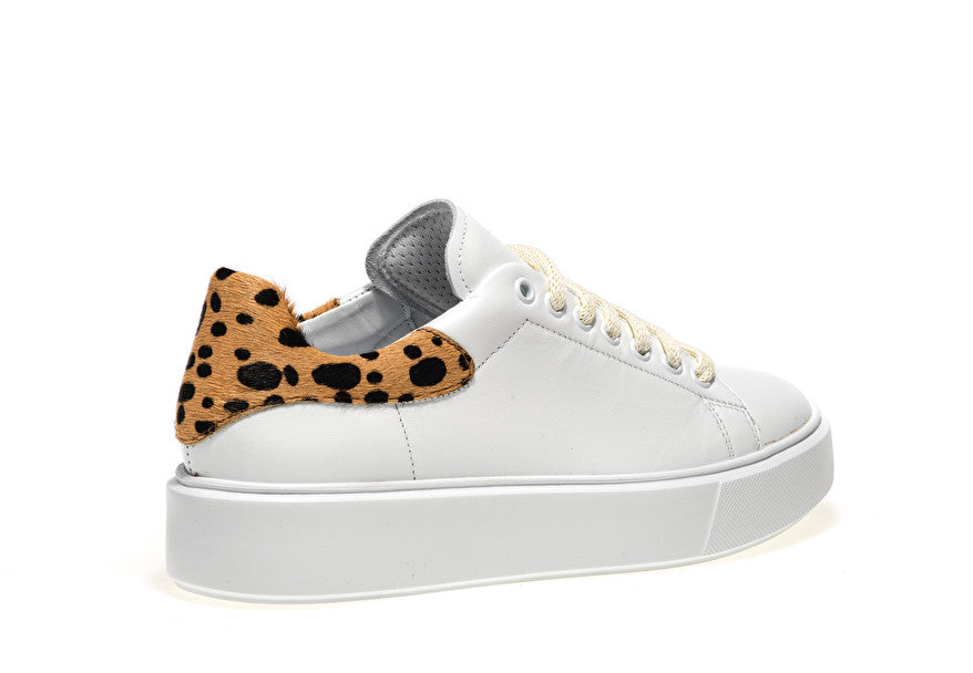 Frau - 41B1 - Sneaker bianca con animalier